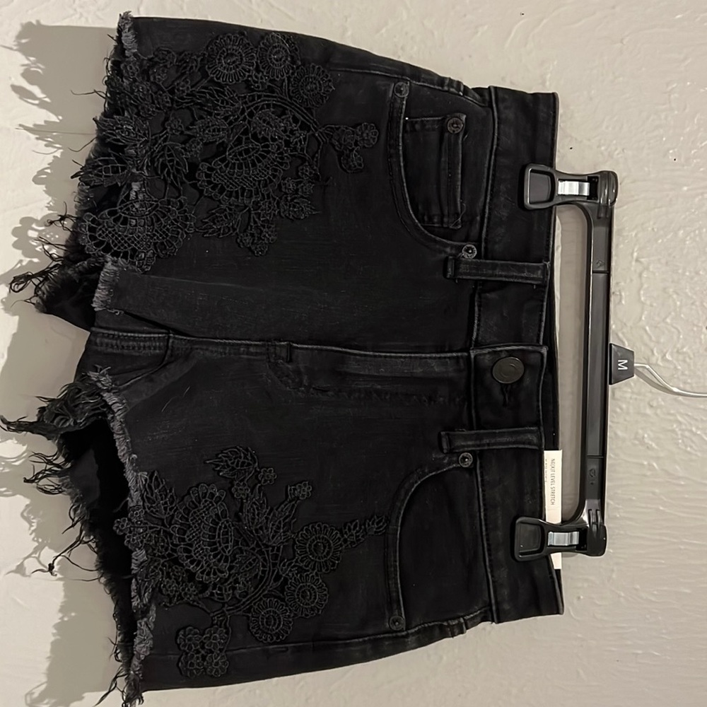 Embroidery embellishments on the sides